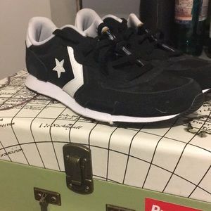 Converse 84 Thunderbolt- Nylon